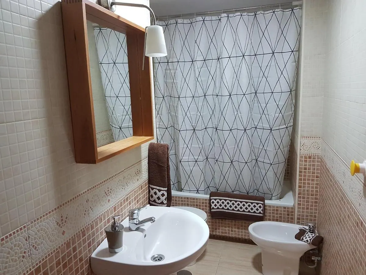 Apartamento Amplio, Seneca 3B Junto Al Centro Málaga